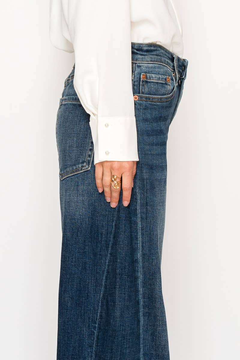 High Rise Dark Barrel Jeans: