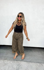 CHEETAH BARREL JEANS