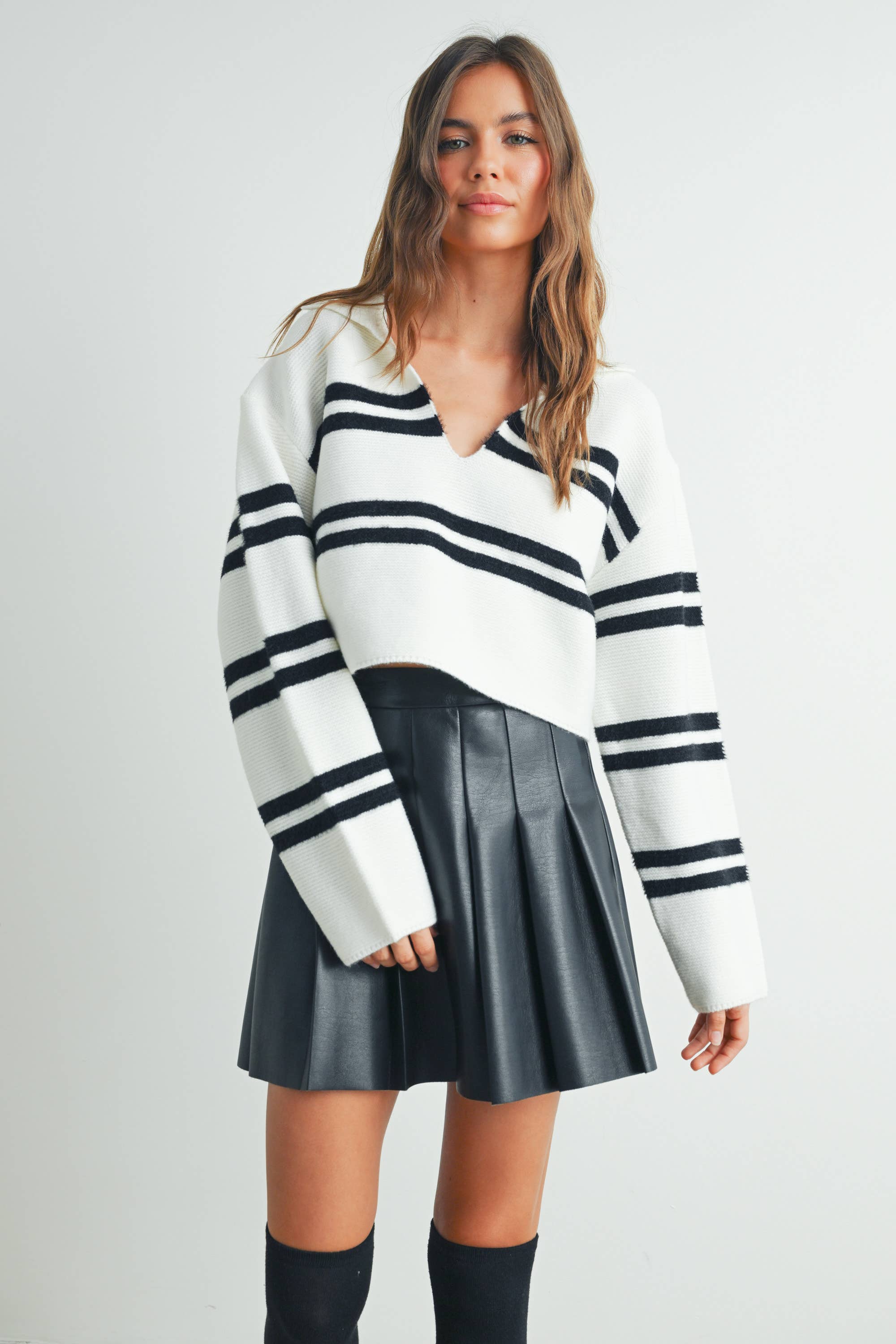 Stripe Crop Collar Sweater-Ivory/Black