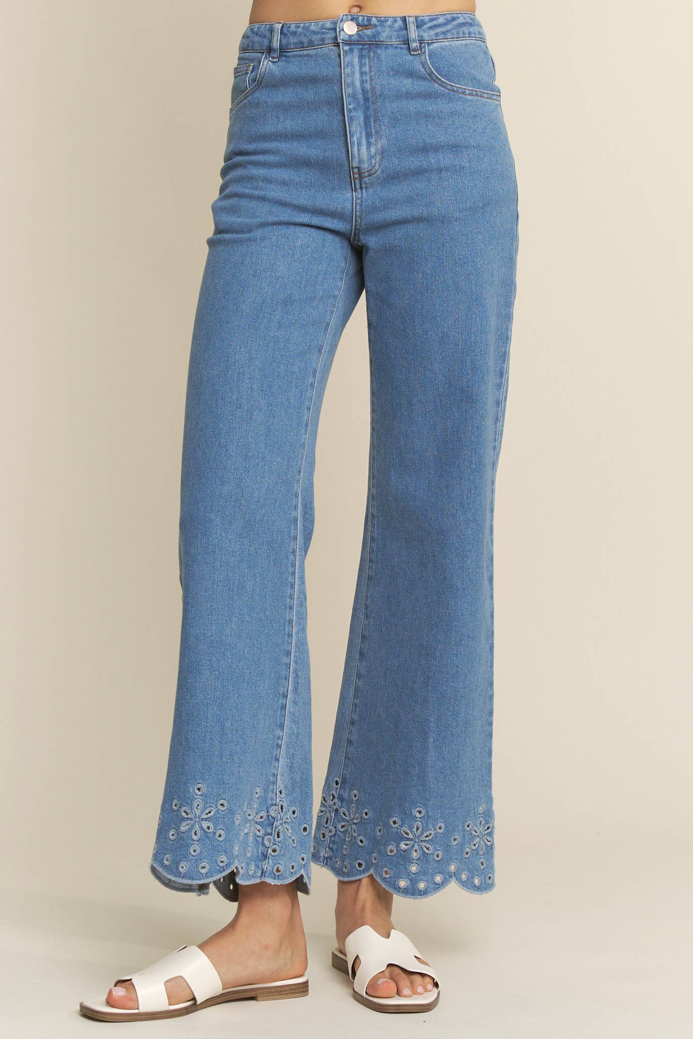 Detail Flare Jeans: Denim