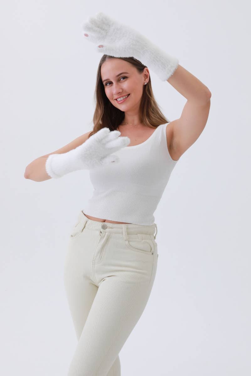 Snow Cloud Gloves: Beige