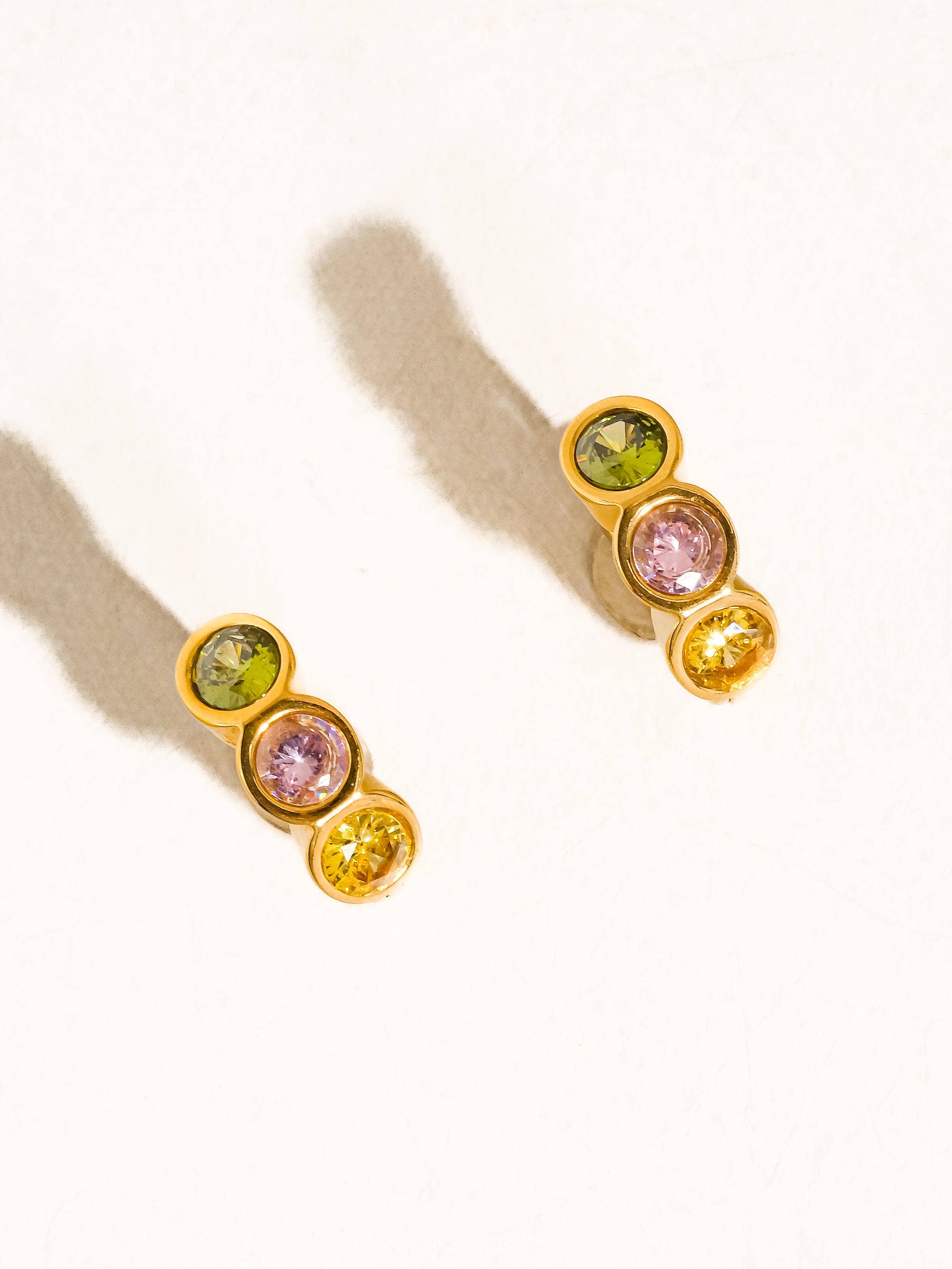 Azelia 18K Hoop Earrings: Multi