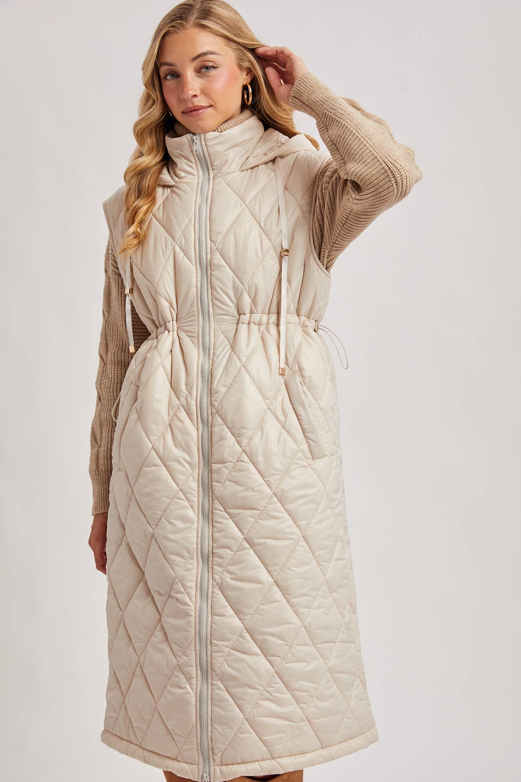 Diamond Puffer Vest: Beige