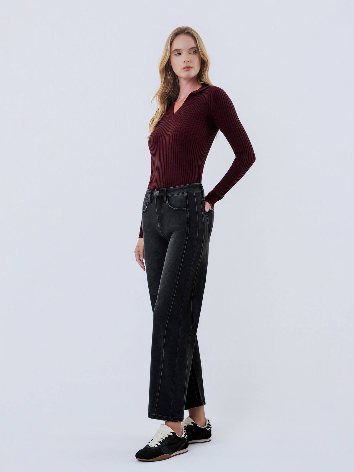 High Rise Ankle Barrel Jeans: Blk.
