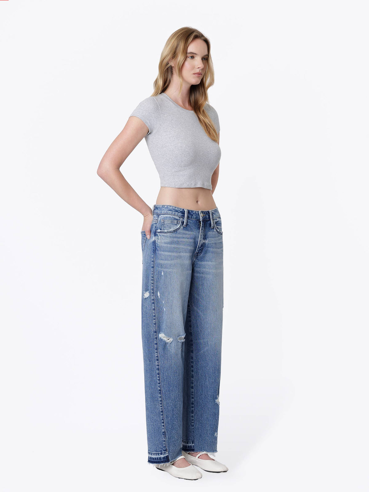 Distressed Barrel Jeans
