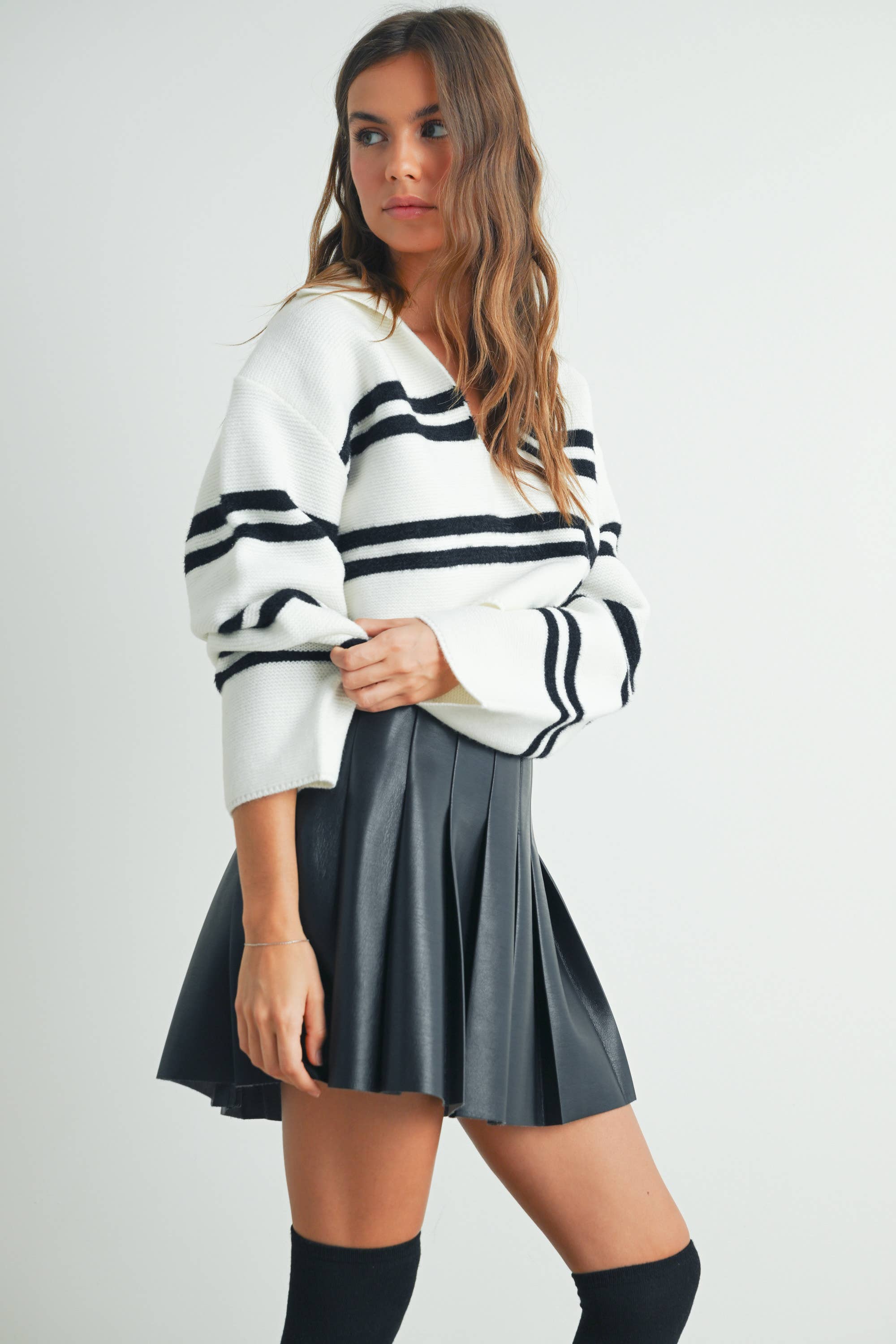 Stripe Crop Collar Sweater-Ivory/Black
