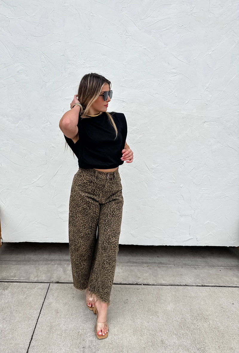 CHEETAH BARREL JEANS