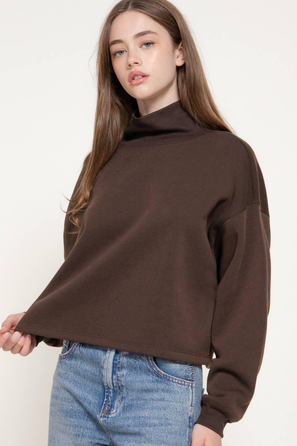 Ribbed Mock Neck: Brown