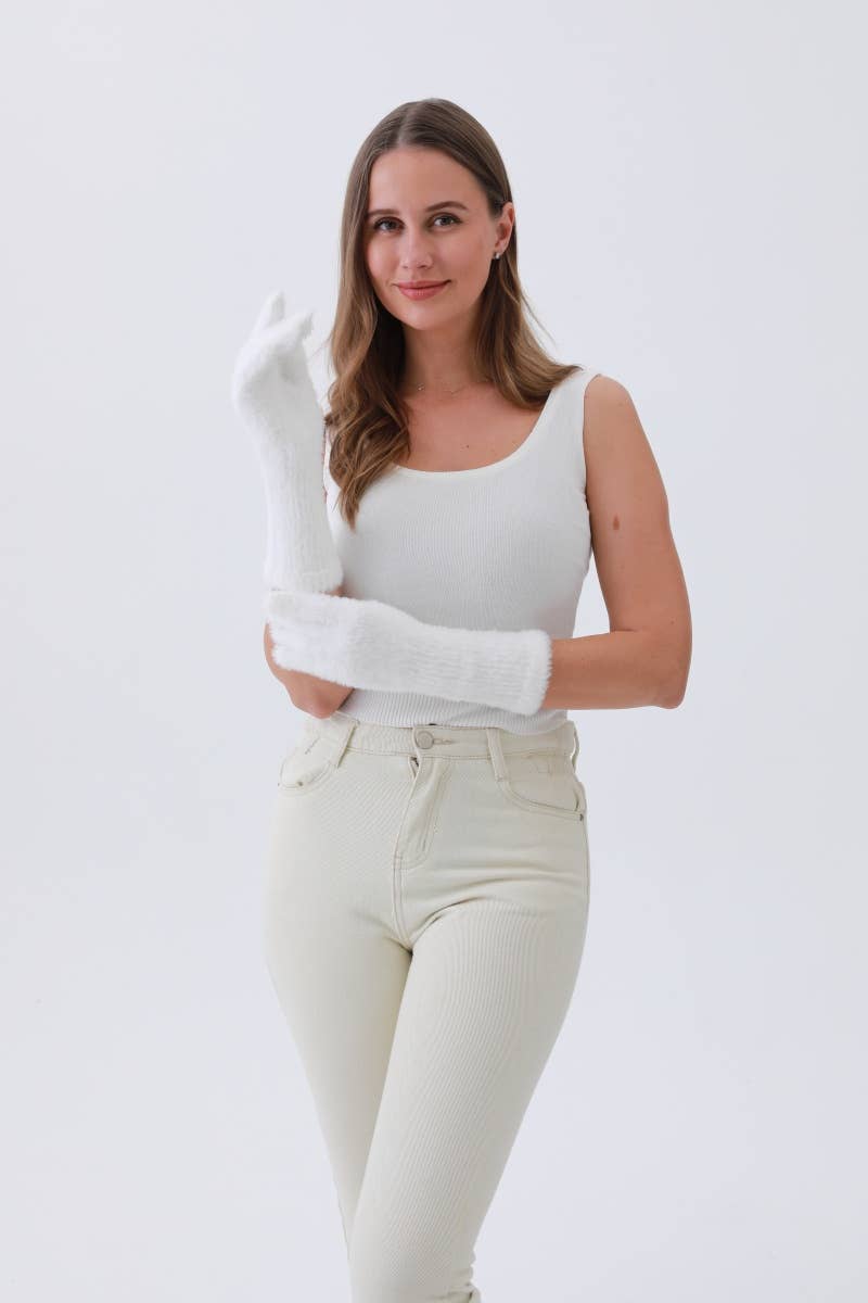 Snow Cloud Gloves: Beige