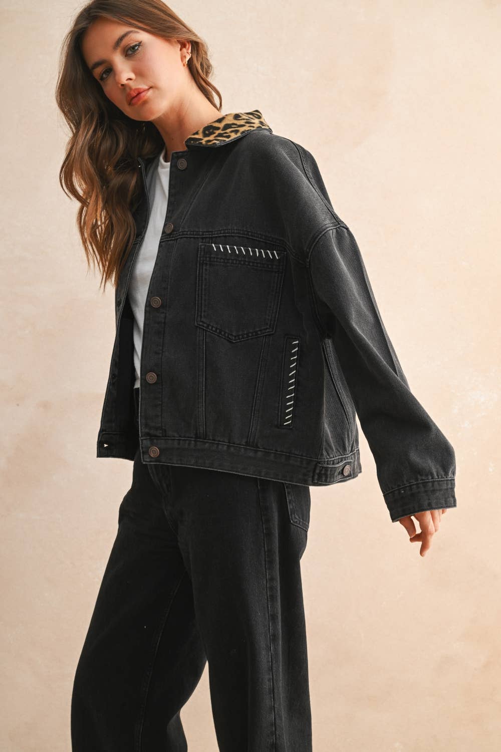 Leopard Collar Jacket: Black