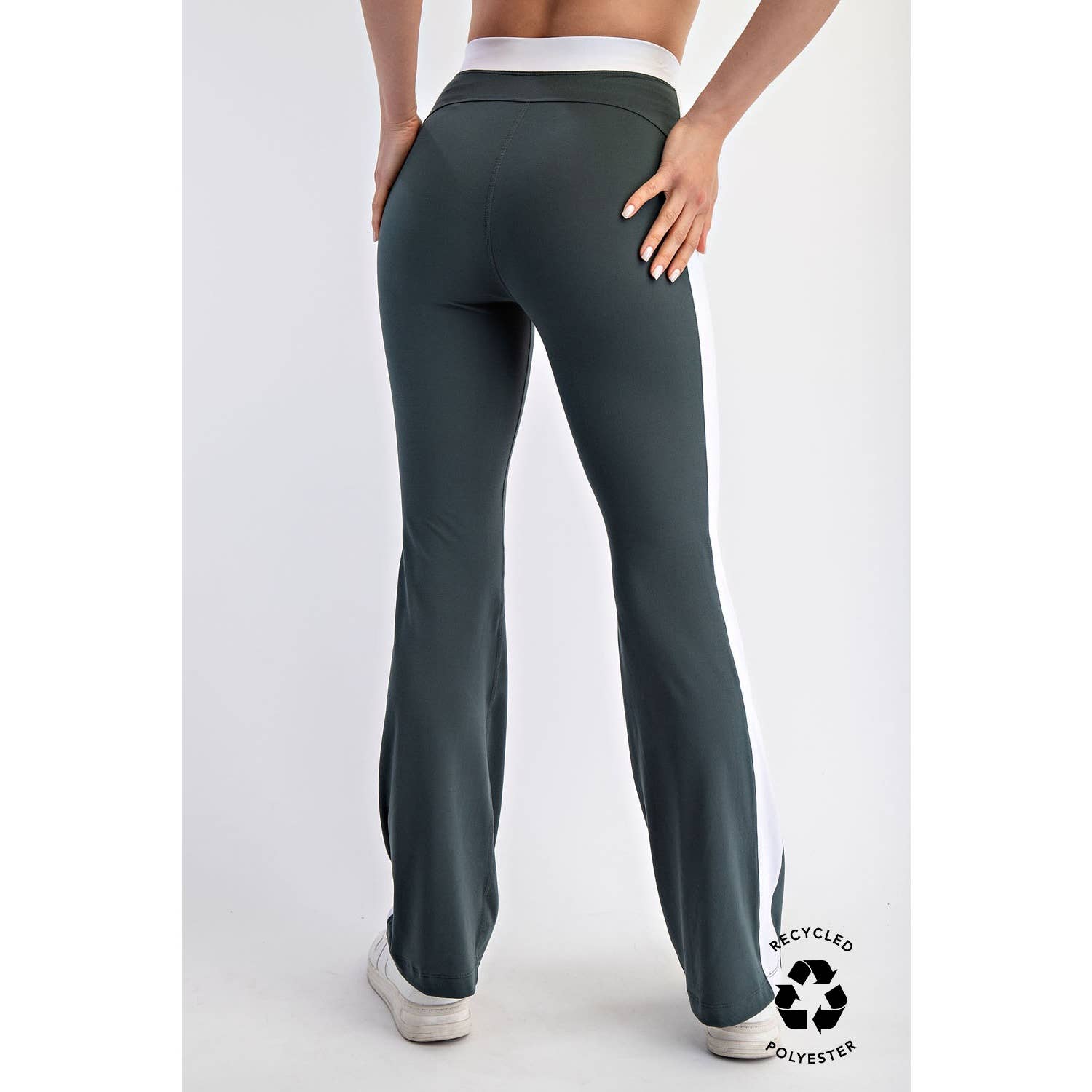 Butter Soft Flares: Spruce/White