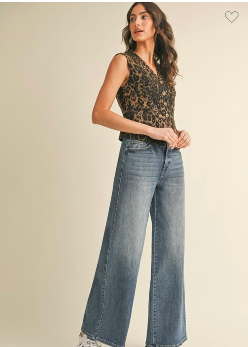 Medium Wash Wide leg