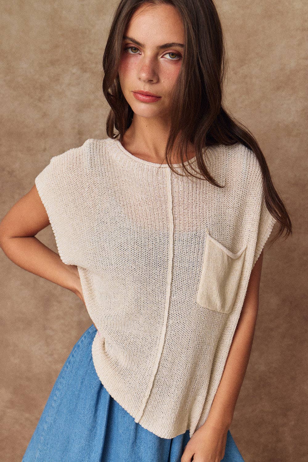 Ari Cropped Loose Knit Top: Natural