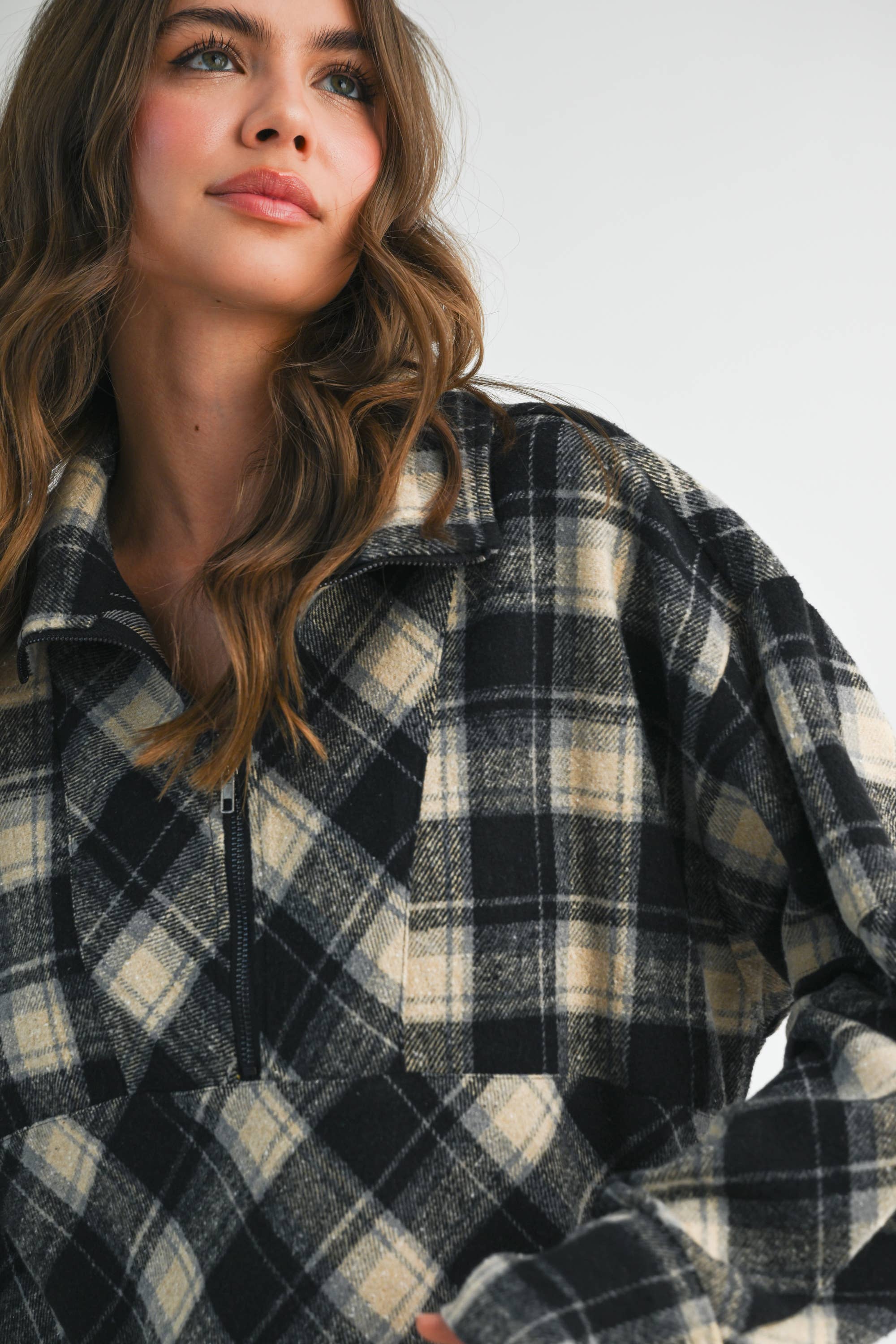 Mya Plaid Pullover: Black