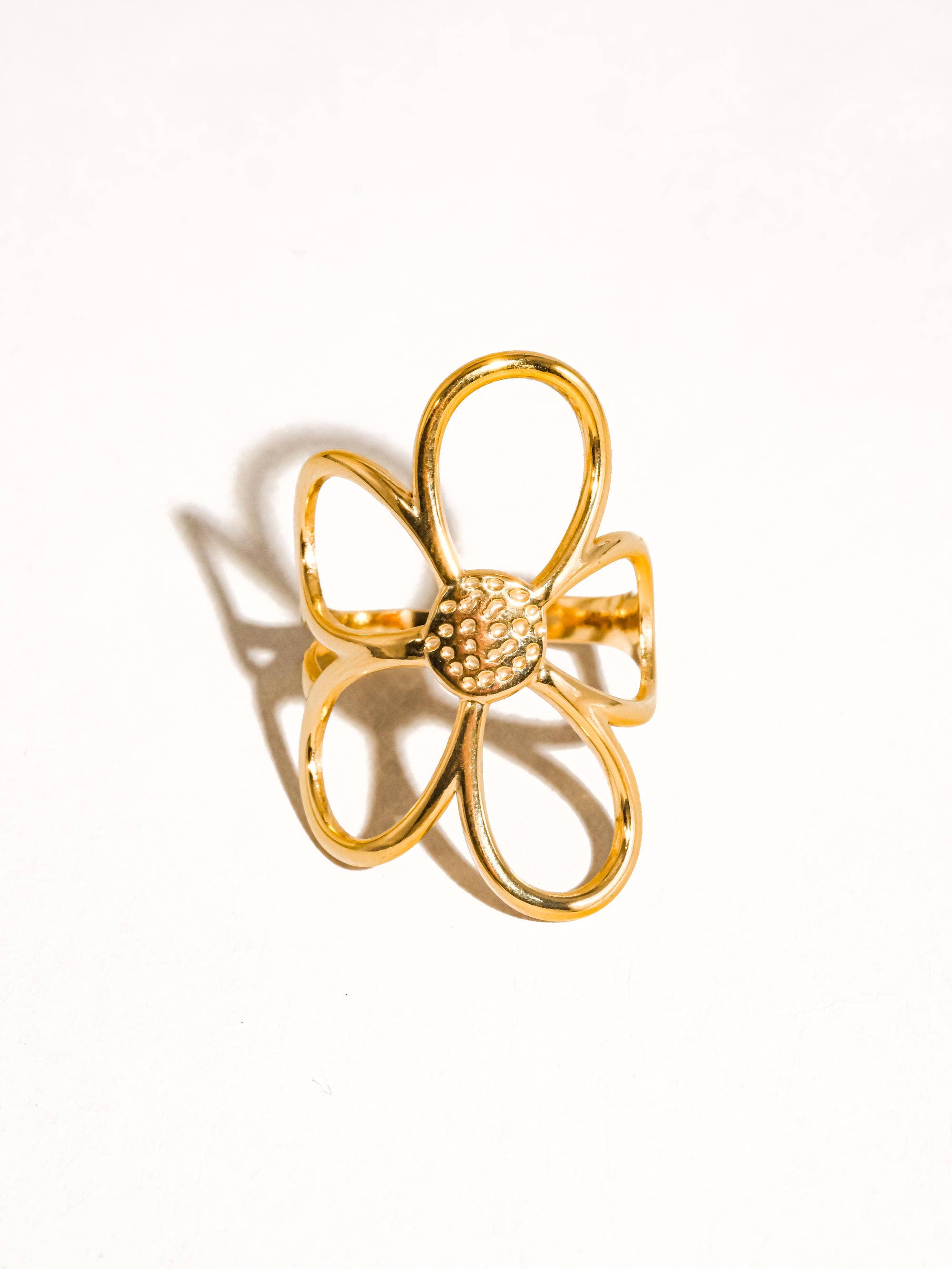 Isolde 18K  Large Floral Ring