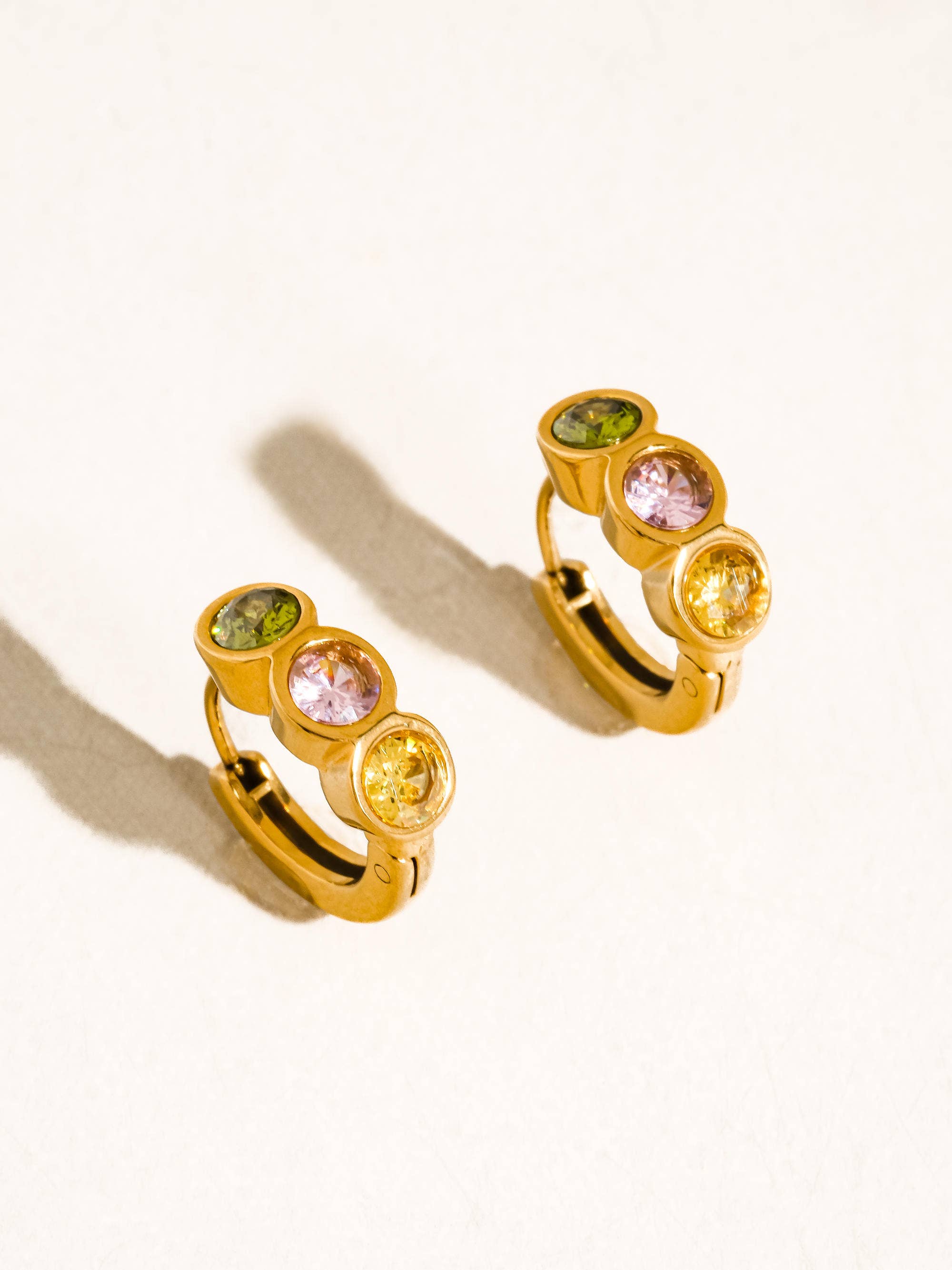 Azelia 18K Hoop Earrings: Multi