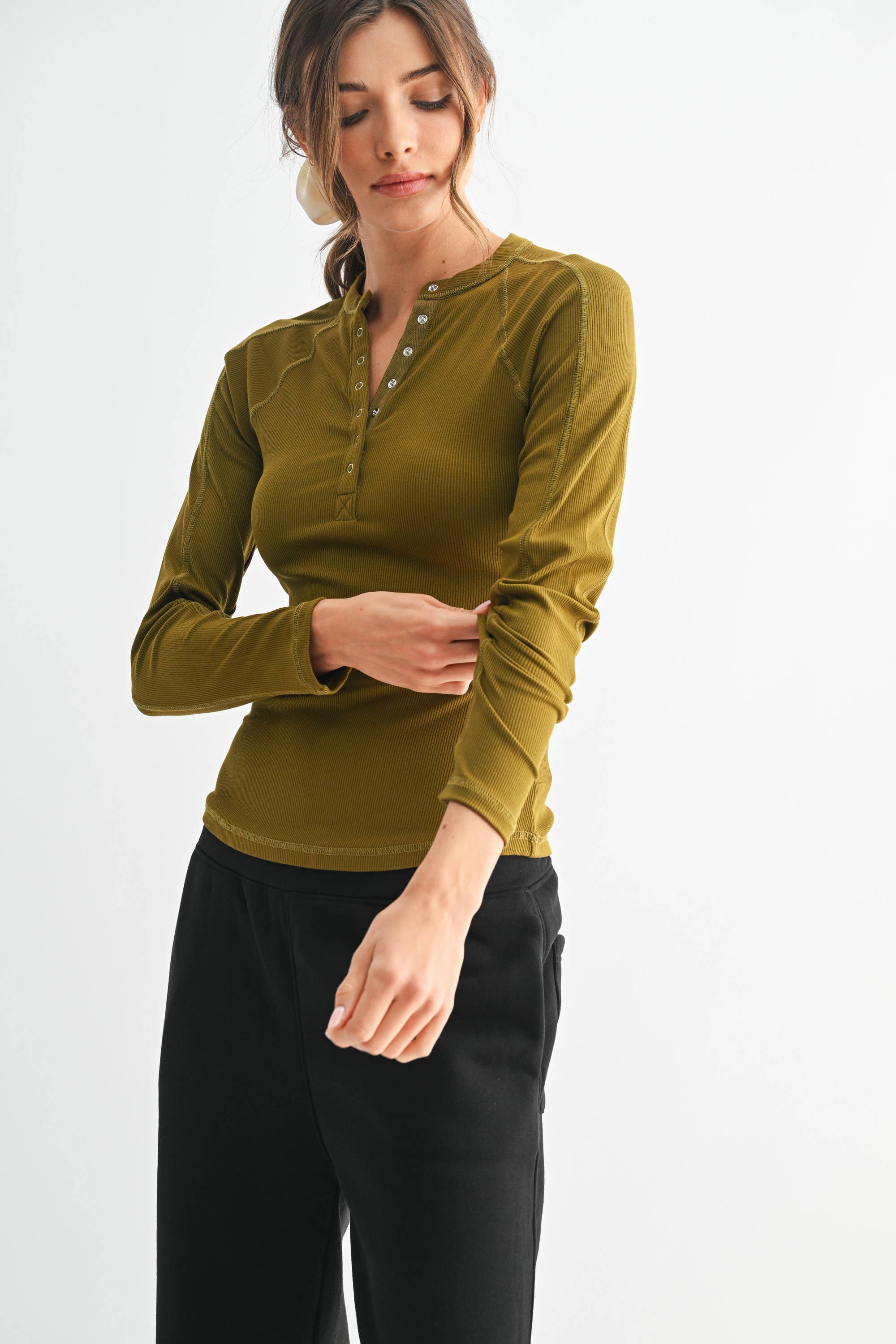 Henley Long-Sleeve Top:Camo Green