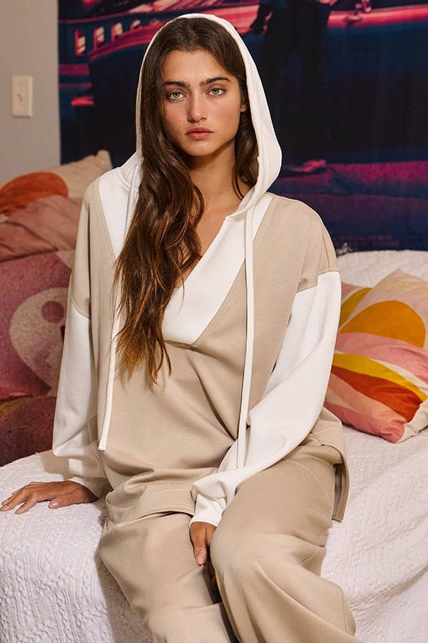 Luxury Scuba Hoodie: Sand