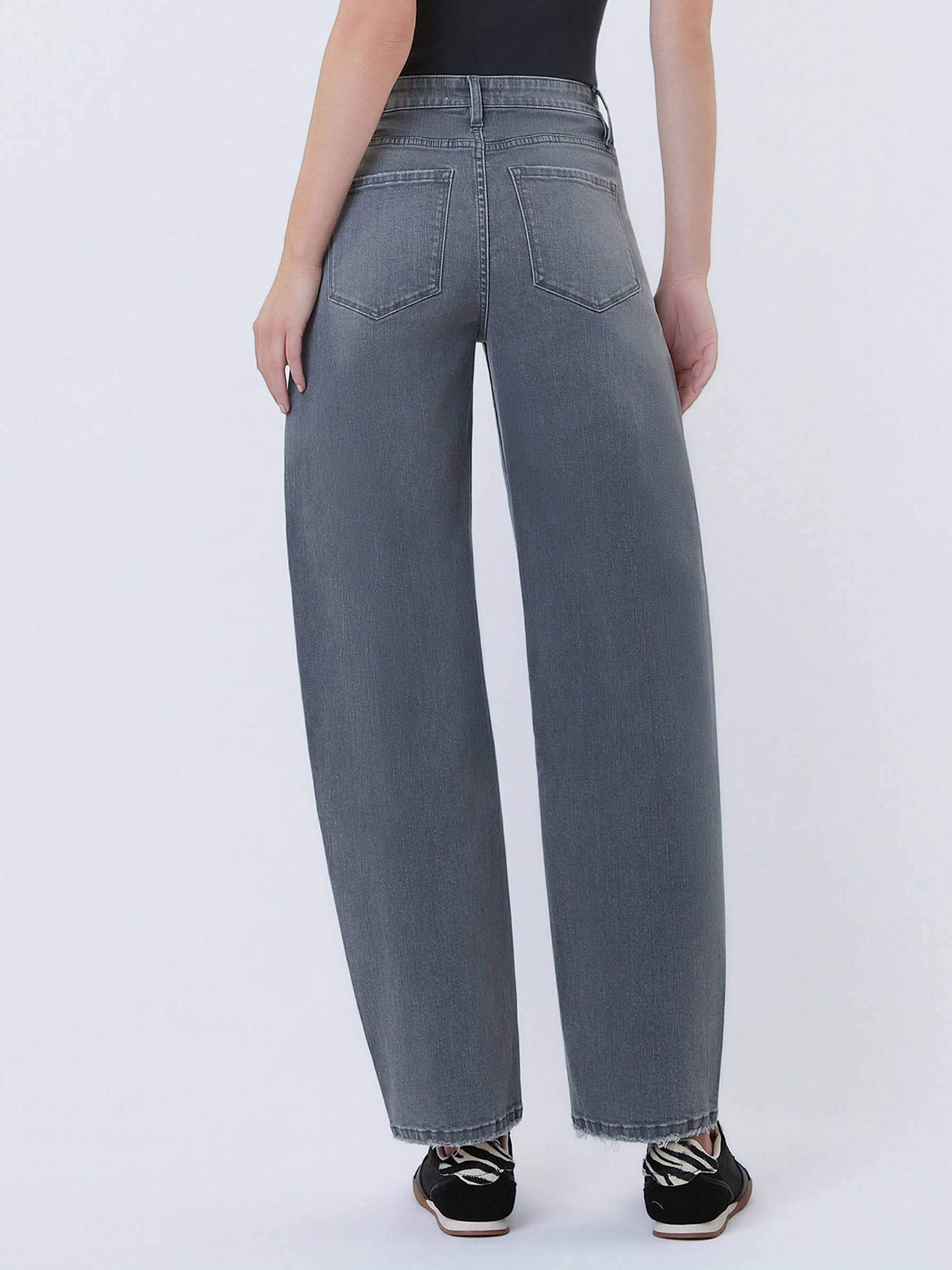 Grey Crop Barrel Jeans: Mist