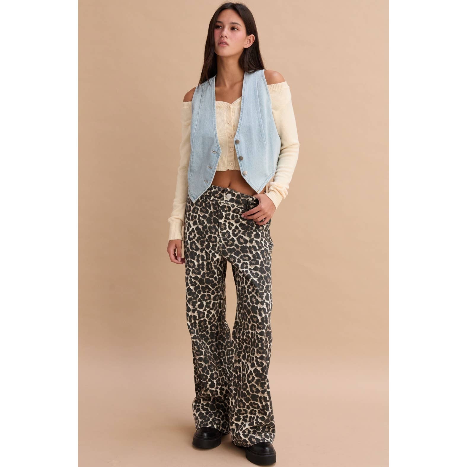 Leopard Print Denim Pants:Cream