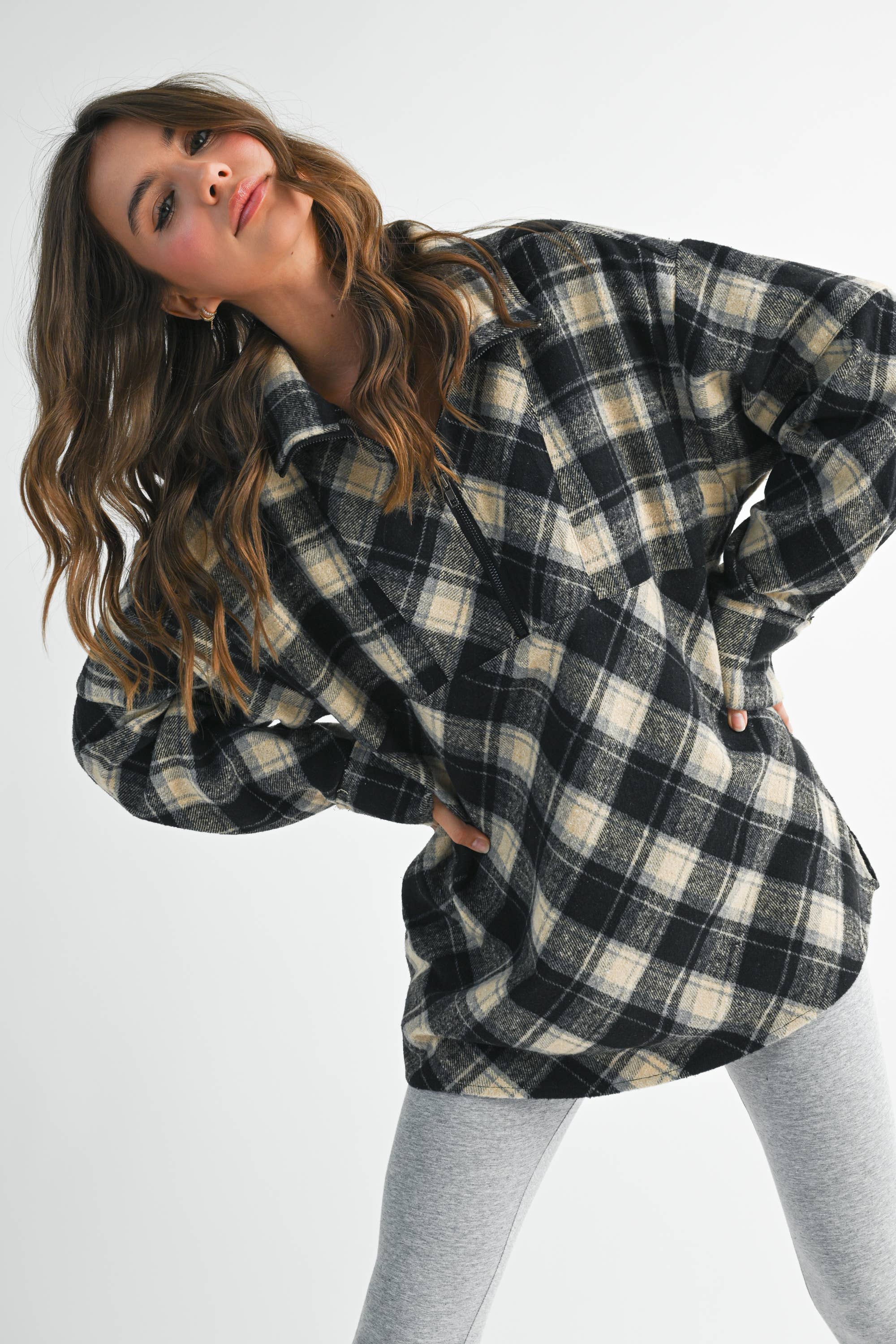Mya Plaid Pullover: Black