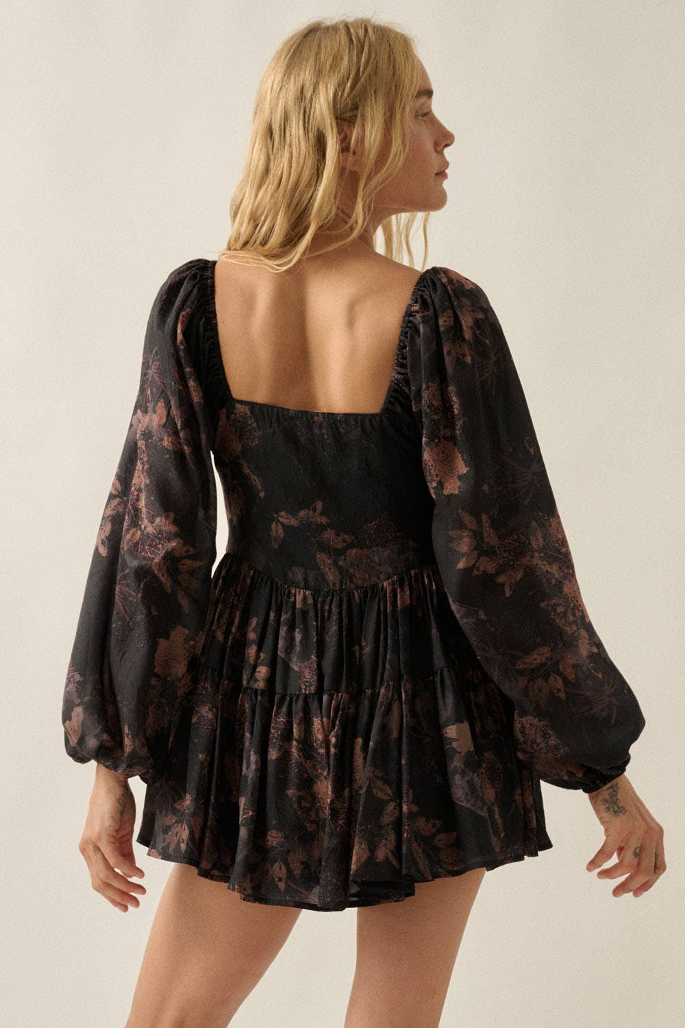Floral Chiffon Ruffle Romper: Black