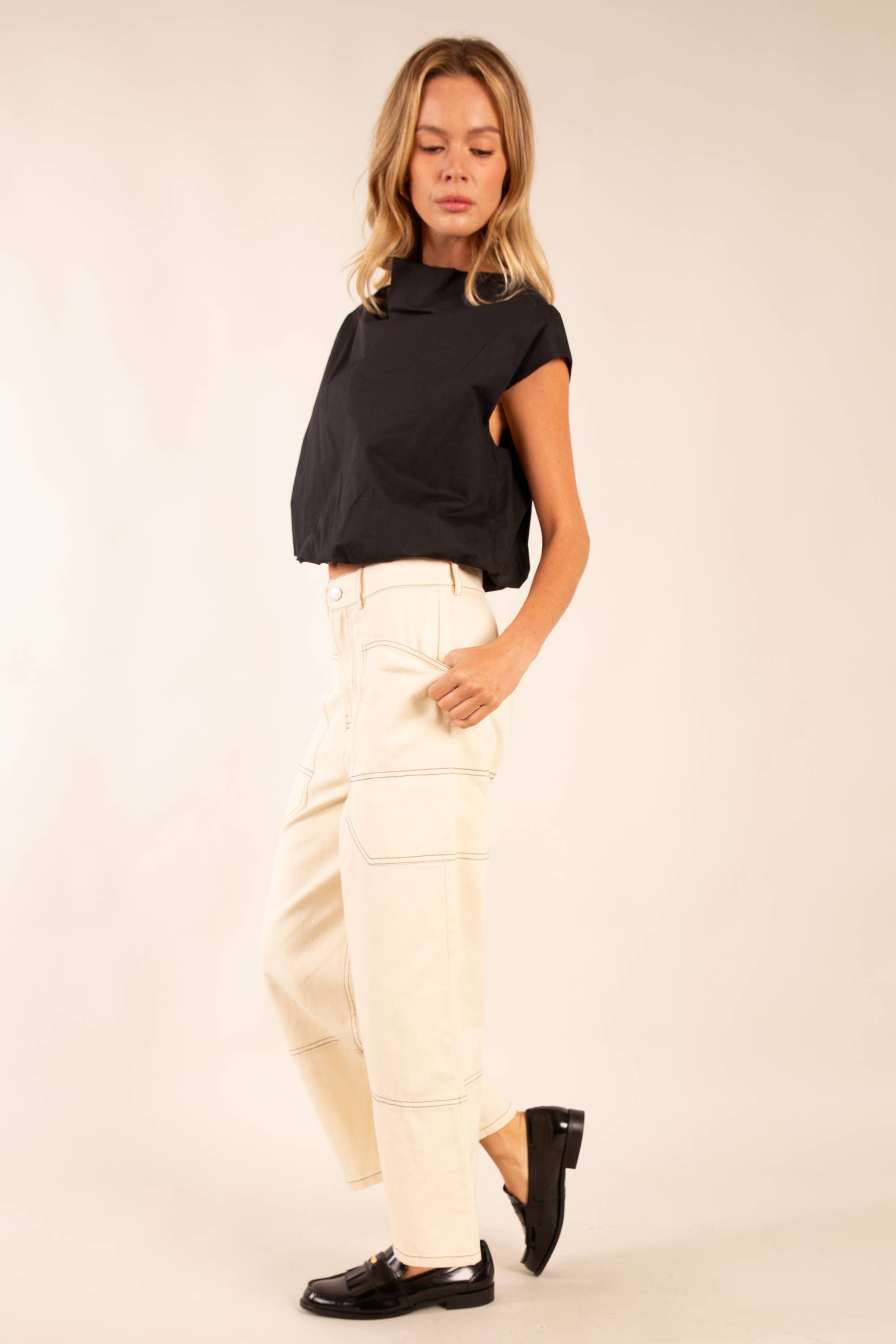 Drape Neck Top:Black