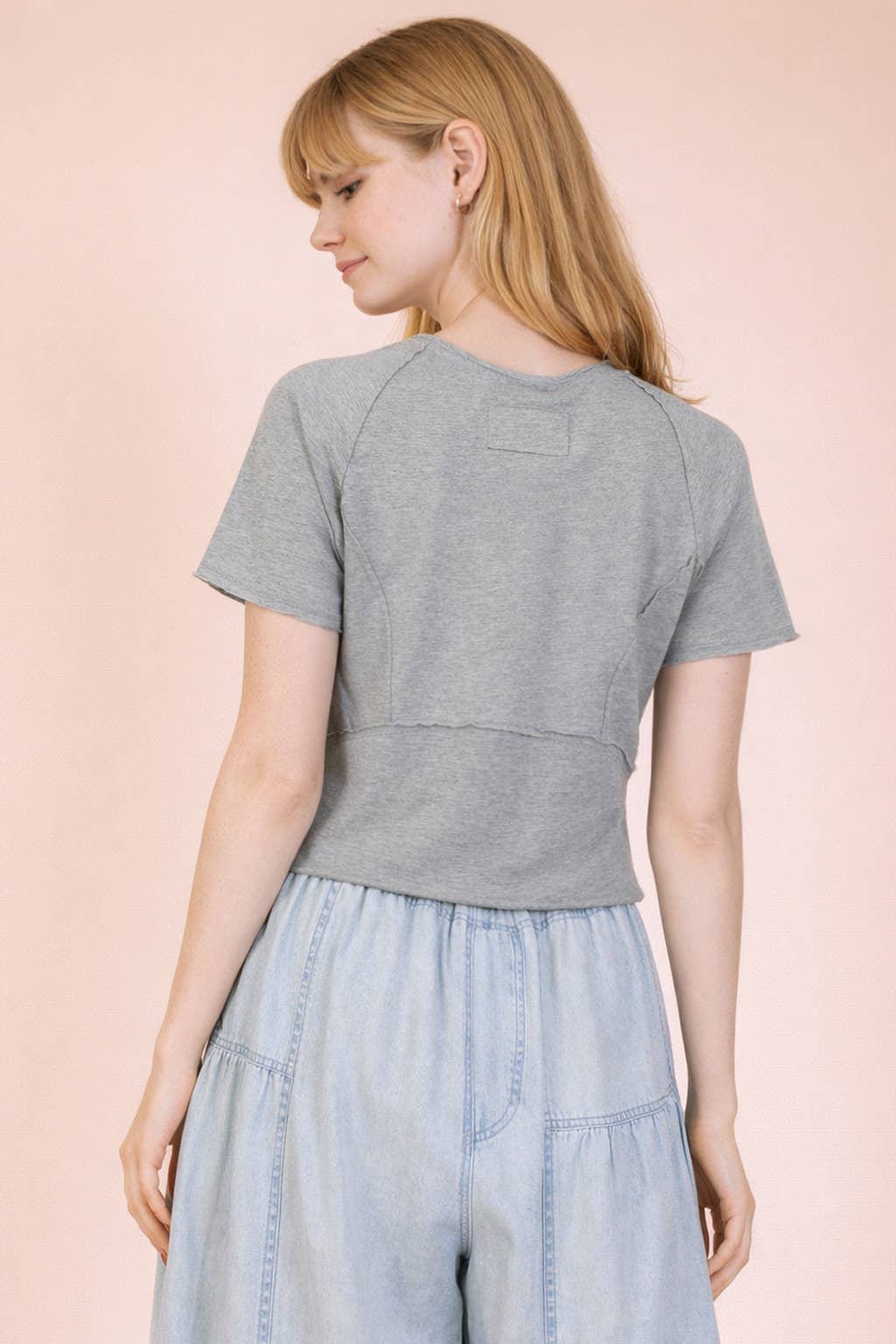 Mineral Washed Top: H Gray