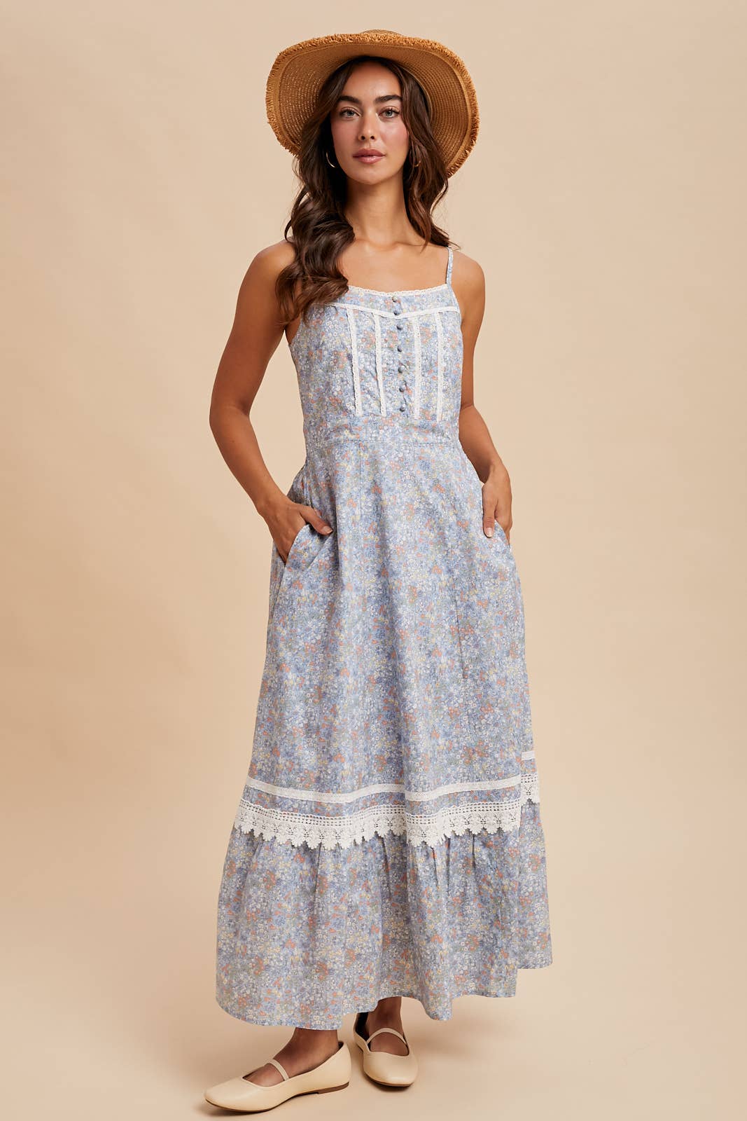 Floral Lace MaxiI Dress: Lt. Blue
