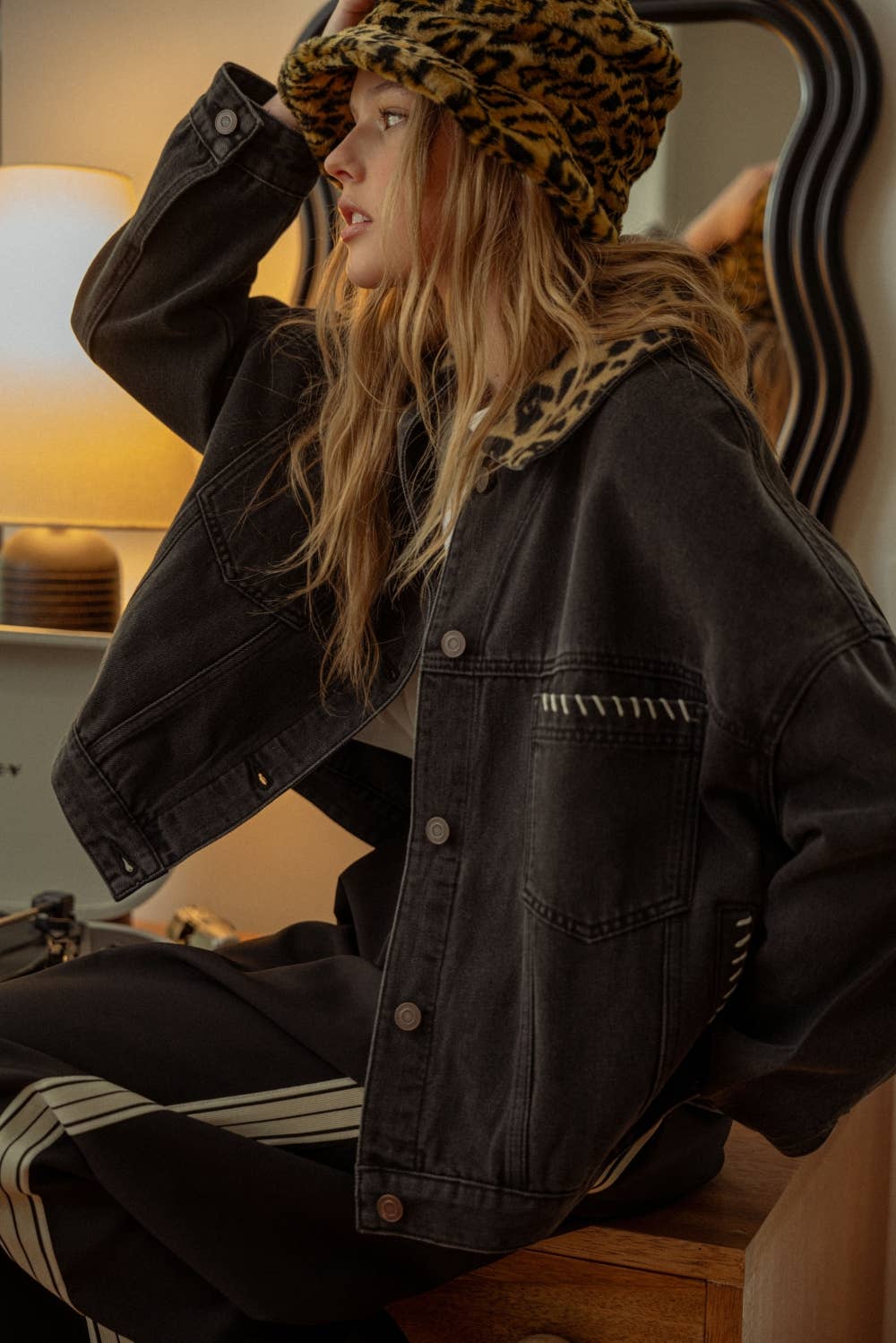 Leopard Collar Jacket: Black