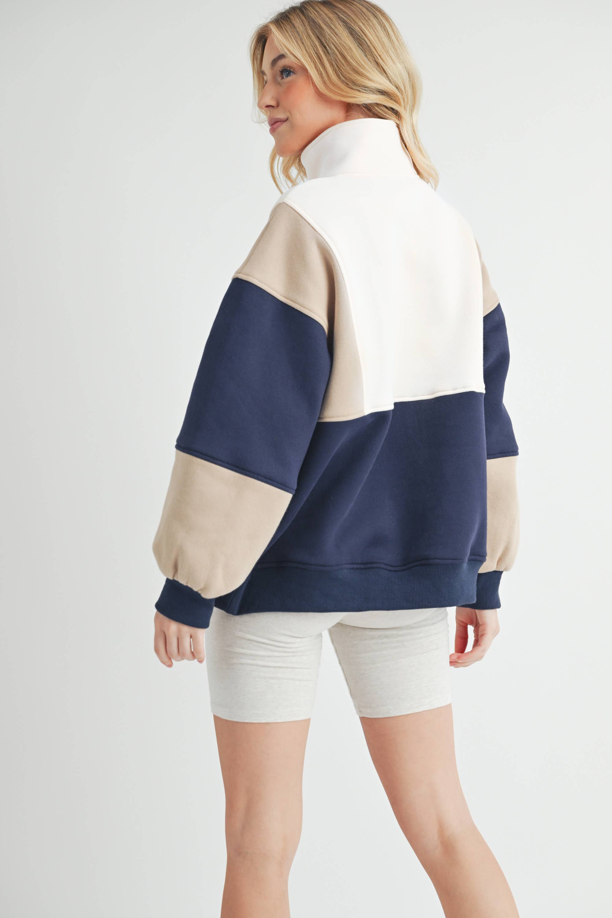 Glo-Colorblock Pullover:Navy