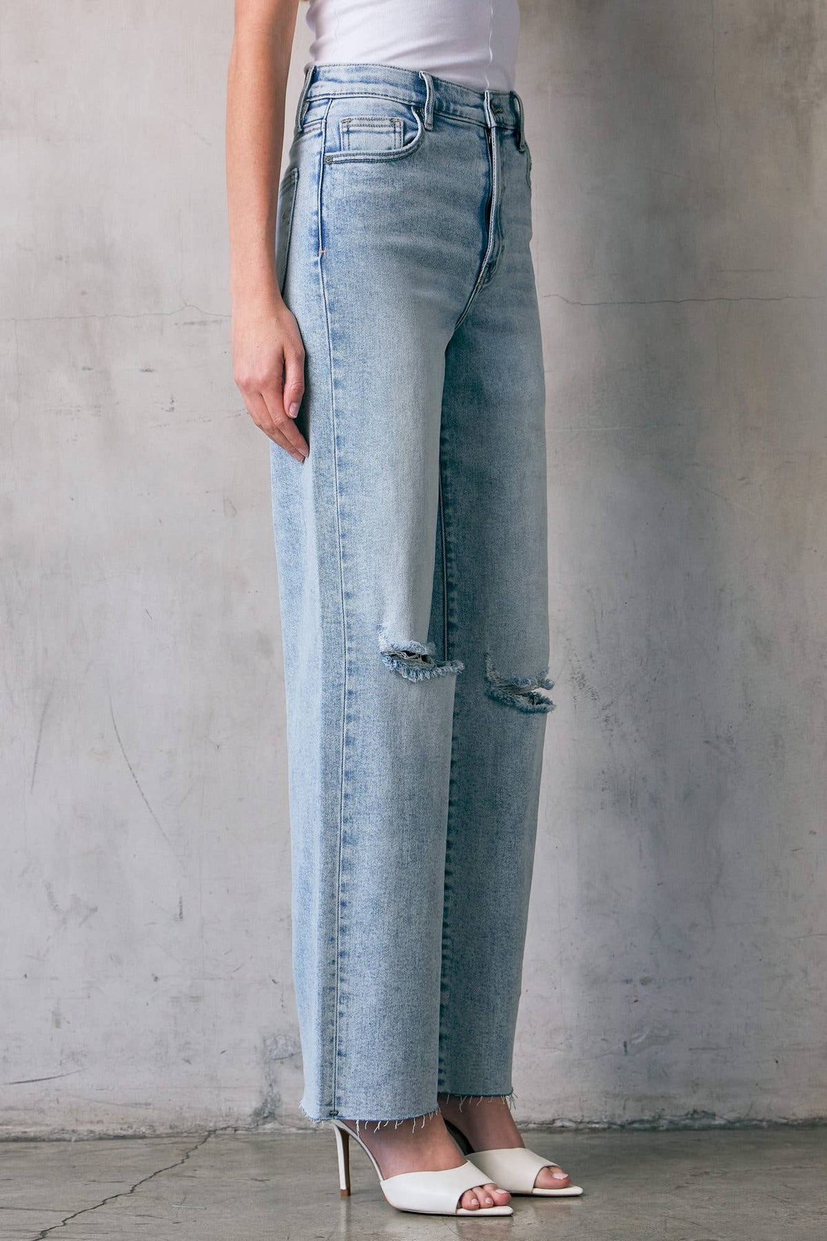 Distressed  Dad Jeans: