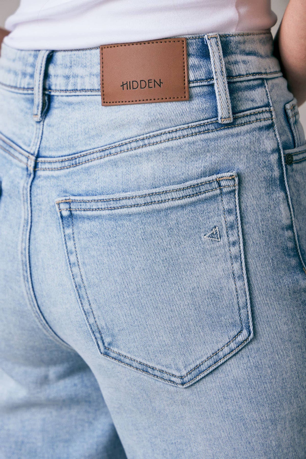 Distressed  Dad Jeans: