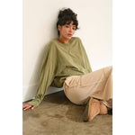 WASHED OVERSIZED TOP: MOSS