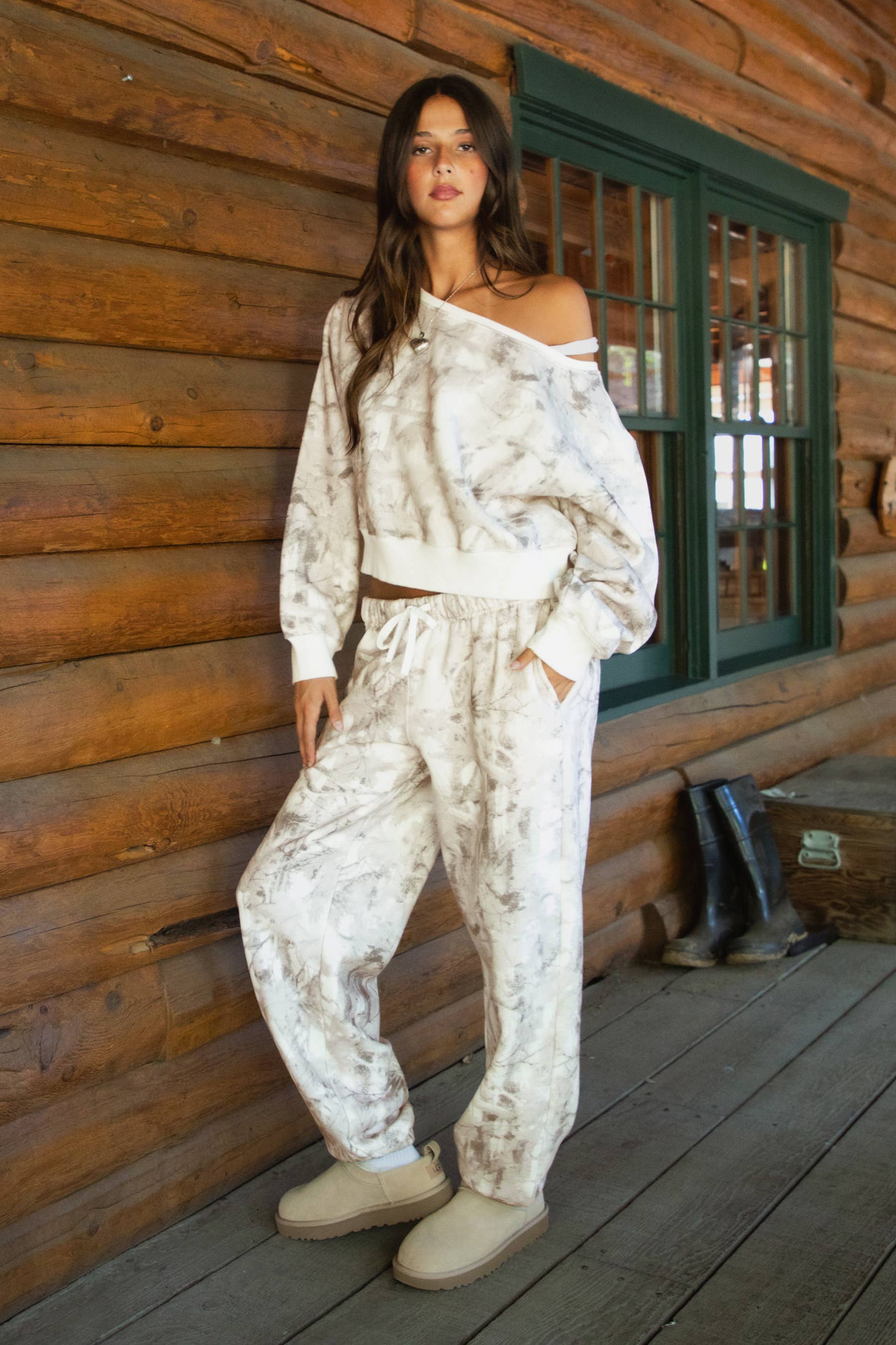 Avery Light Camo Sweatpants: