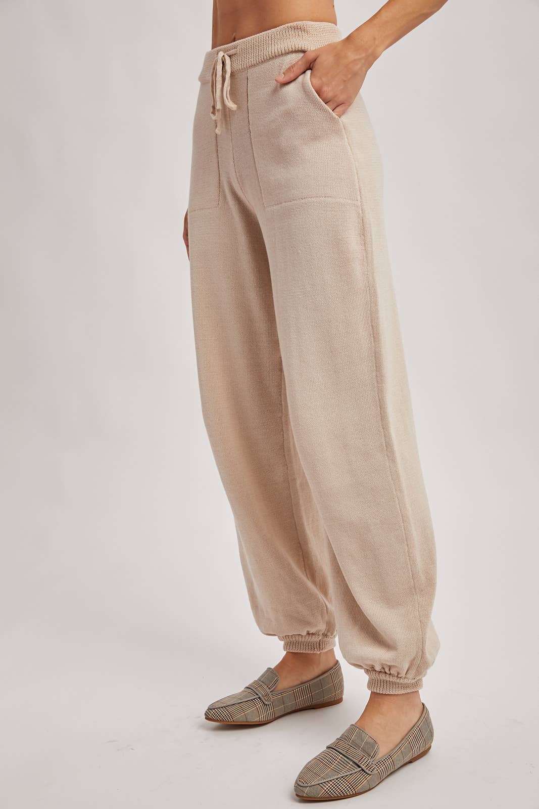 Relaxed Knit Jogger: Beige
