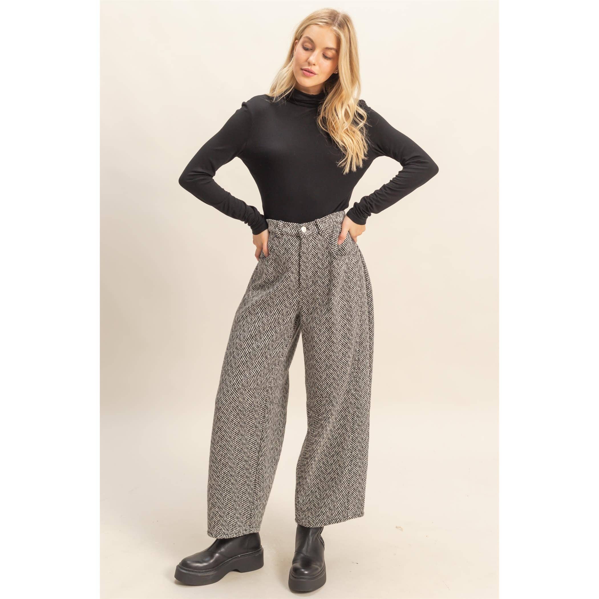 Herringbone Barrel Pants: Black